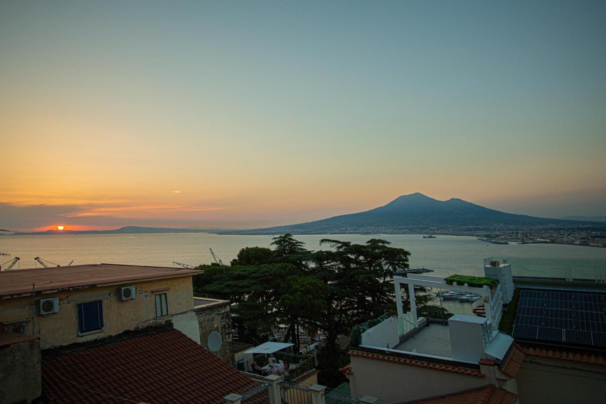 Forever Luxury Rooms Castellammare di Stabia Exterior photo