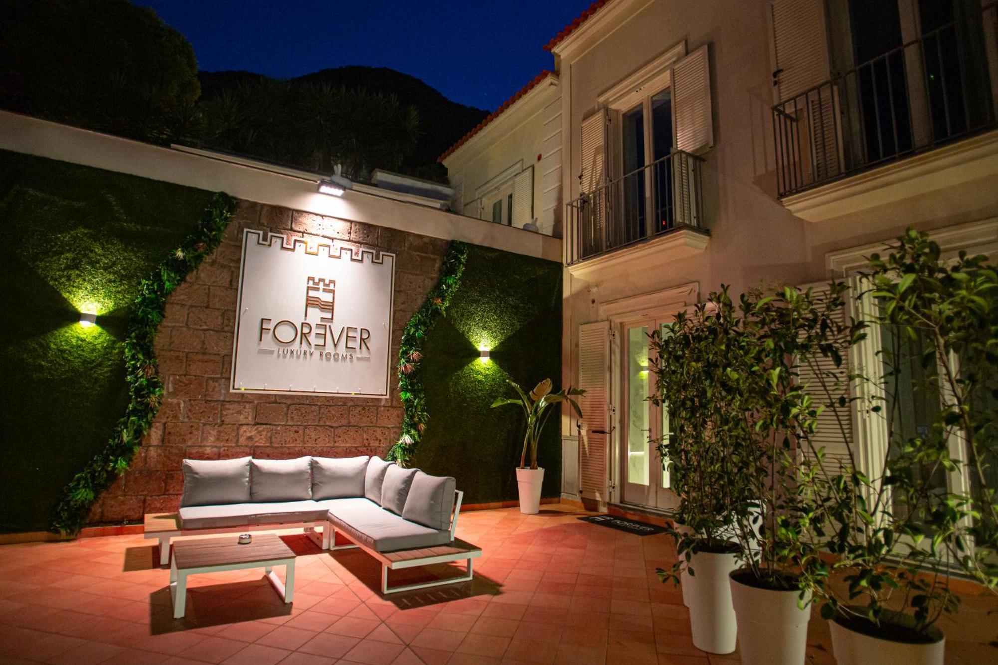 Forever Luxury Rooms Castellammare di Stabia Exterior photo